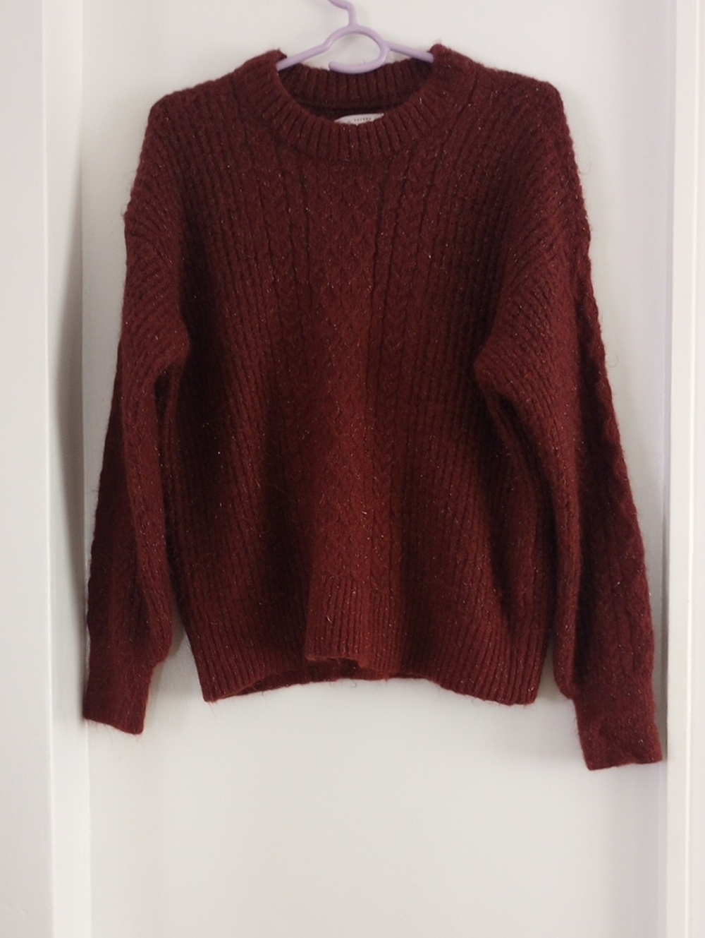 LC Lauren Conrad Cable Knit Crewneck Maroon Burgundy Fuzzy Sweater Size Medium